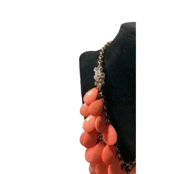 J.Crew 25” peach Teardrop necklace-hook closure - Picture 4 of 4